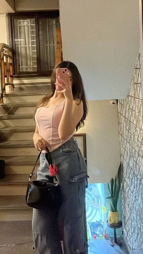 Pink City Hotel Escort Service | 24/7 In-Room Escort on Call Thumbnail 3